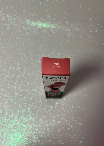 NYX NYX Powder Puff Kadife Ruj- sıfır kutulu orijinal