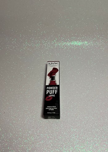  Beden NYX Powder Puff Kadife Ruj-sıfır kutulu orijinal