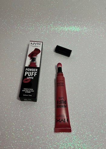  Beden bordo Renk NYX Powder Puff Kadife Ruj-sıfır kutulu orijinal
