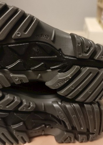 Siyah Çocuk Çizme - Görsel 4