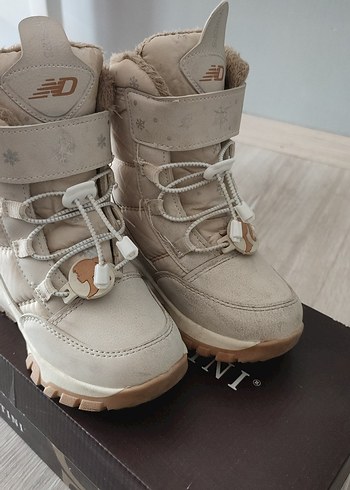 Kız Çocuk  Botu Kürklü - Görsel 2