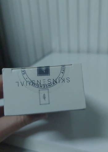 Orta Tonlu Parlak Bej BB Krem SPF50+ - Görsel 3