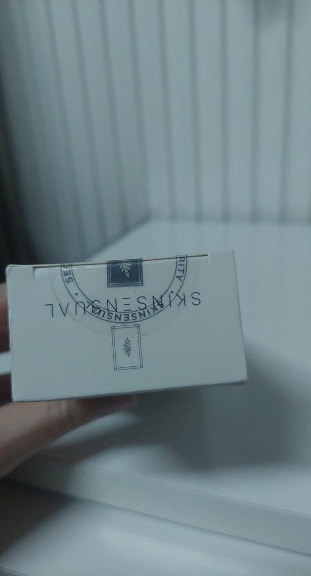 Orta Tonlu Parlak Bej BB Krem SPF50+ - Görsel 3