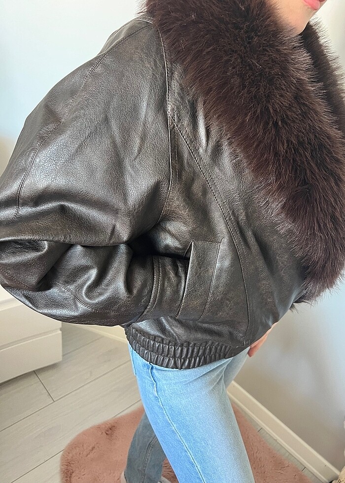 Bershka deri ceket - Görsel 4