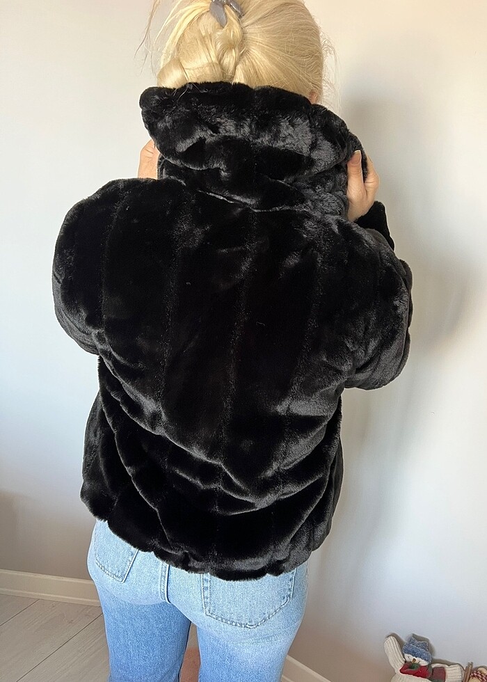 Guess kürk orjinal - Görsel 4