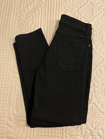 28 Beden Siyah Mom Jeans Boyfriend Likralı pantolon