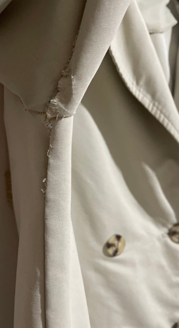 Düğmeli Bej Uzun Trençkot - Görsel 2