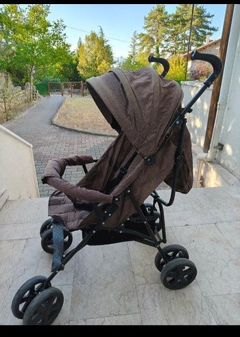 Kahverengi Bebek Arabası