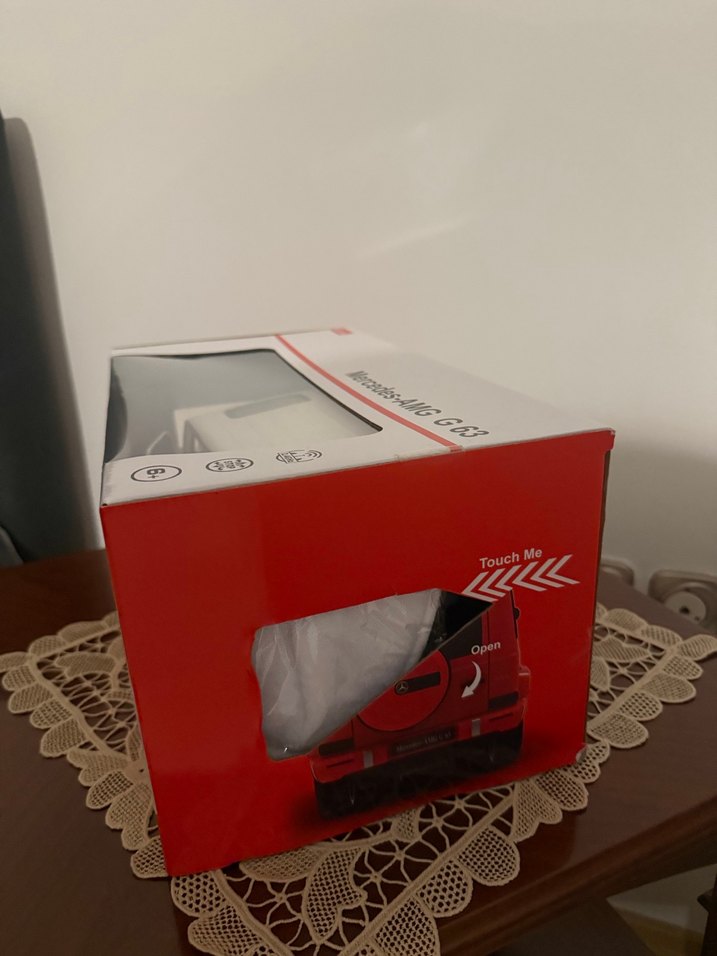 Uzaktan Kumandalı Mercedes-AMG G 63 Oyuncak Araba - Görsel 3