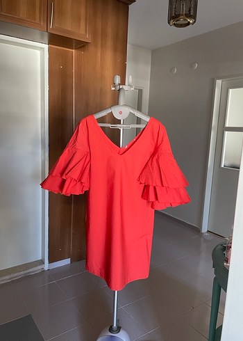 Kırmızı V Yakalı Fırfır kollu turuncu Mini Elbise - Görsel 6