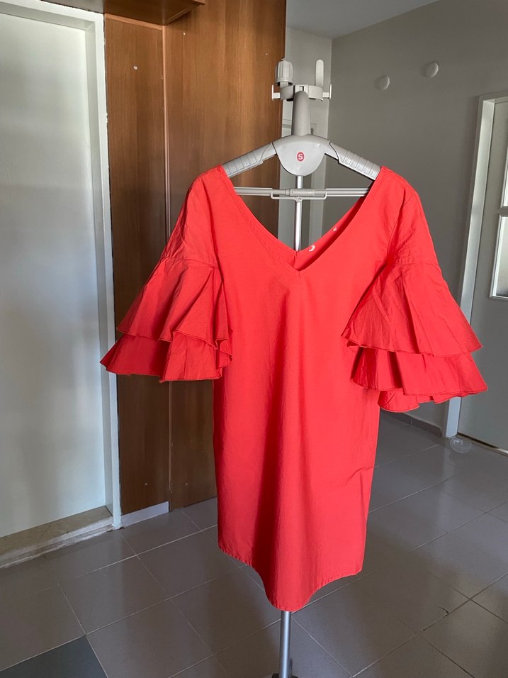 Kırmızı V Yakalı Fırfır kollu turuncu Mini Elbise - Görsel 3