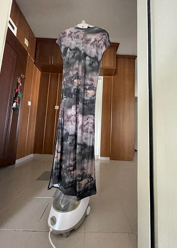 Uzun Kamuflaj Benzeri Desenli Rahat Elbise - Görsel 3