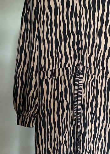 Kahverengi Zebra Desenli Uzun Kadın Elbisesi - Görsel 8