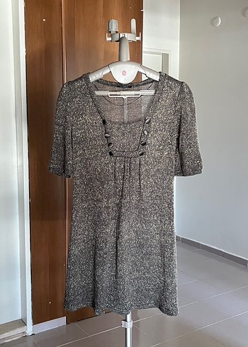 V Yaka Triko Midi Elbise - Görsel 2