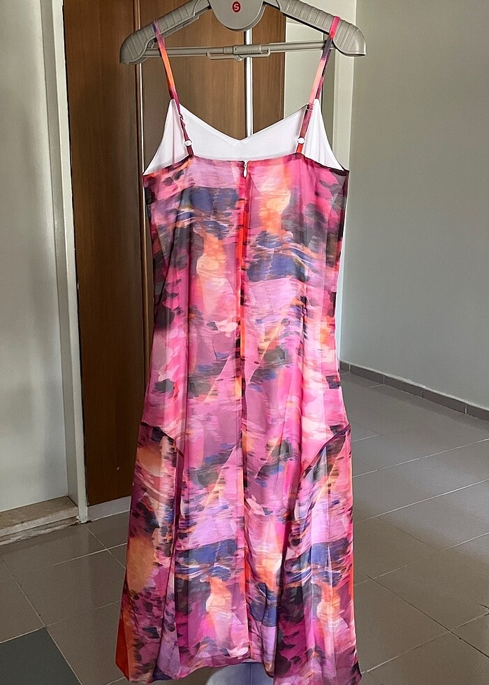 Trendyolmilla 34 beden sıfır elbise - Görsel 4