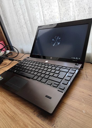 Hp ProBook İ3 İşlemci 6Gb Ram 2Gb Ekran Kartı Tertemiz Laptop - Görsel 4
