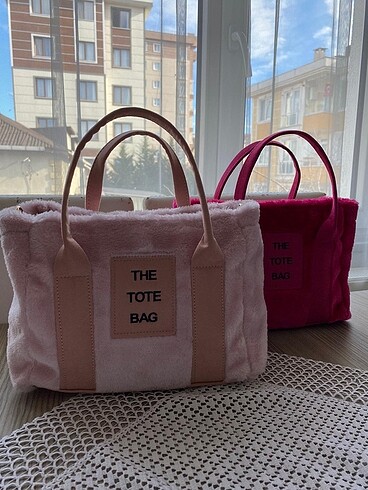 Beden Peluş kol ve Çapraz Büyük Çanta