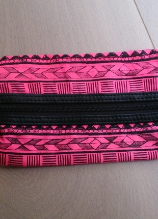 Pembe Makyaj Çantası