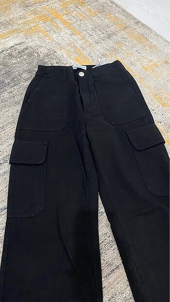 32 Beden siyah Renk Zara Kargo Pantolon