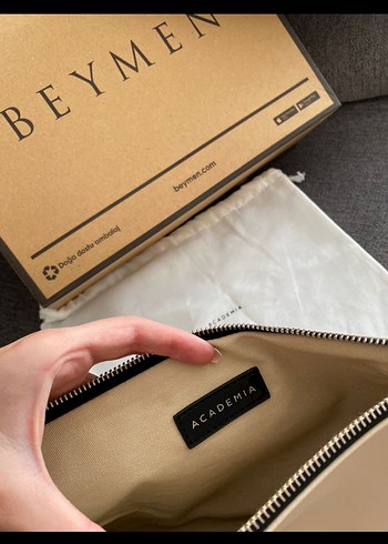 Beden ten rengi Renk Beymen Academia Deri Kadın Clutch