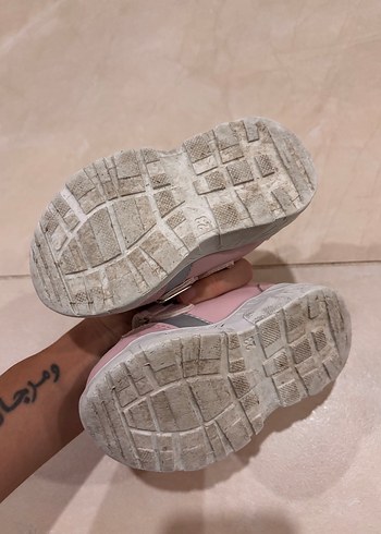 23 Beden pembe Renk Kız Çocuk Pembe Cırt Cırtlı Spor Ayakkabı