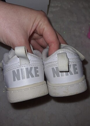 Nike beyaz spor ayakkabı 