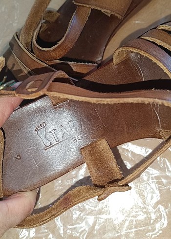 37 Beden Kahverengi Deri Kadın Dolgu Topuklu Sandalet