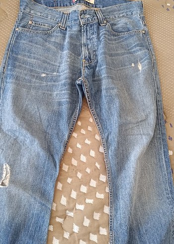 Levis Acik Mavi Yikamali Rahat Denim Jean