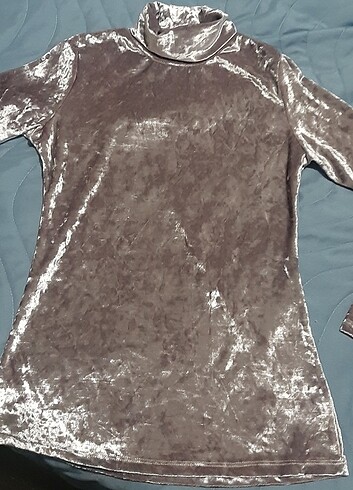 On Fashion On marka kadife bluz
