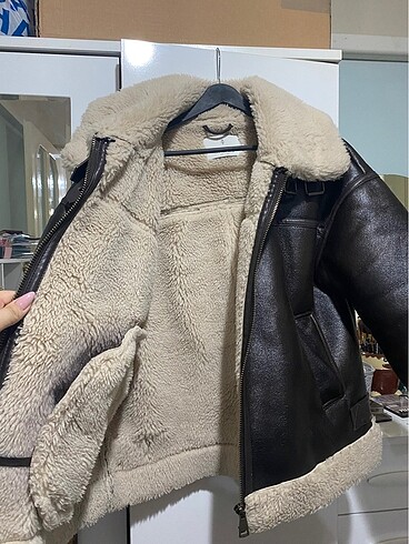 Stradivarius Stradivarius kürklü mont