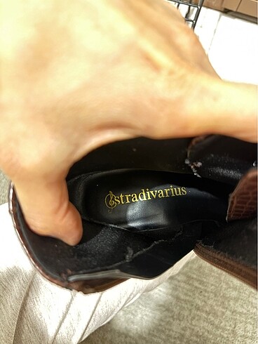 37 Beden Stradivarius