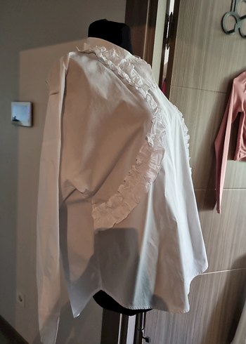 Fırfırlı Beyaz Pamuklu Kadın GömlekTWIST MARKA - Görsel 5