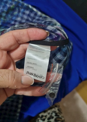 Mavi Yakalı Uzun Kollu Tül GömlekPARK BRAVO YENİ - Görsel 4