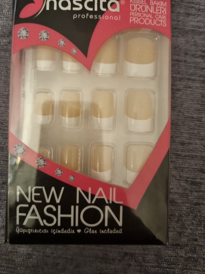 Nascita Beyaz Takma Tırnak Seti - Görsel 3