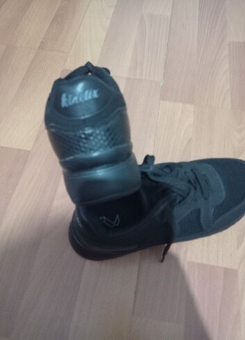 38 Beden siyah Renk Bayan spor