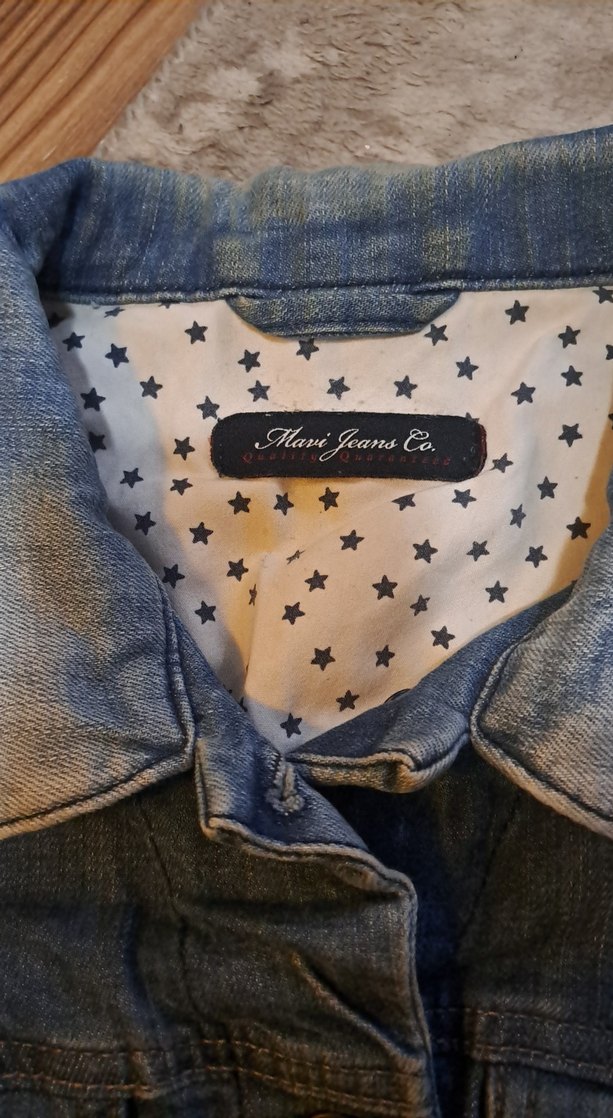 Düğmeli Kolsuz Kot Ceket - Görsel 2