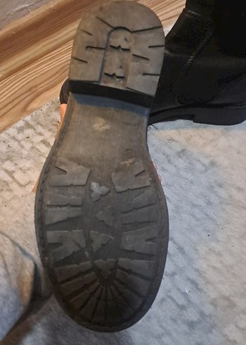 Siyah Deri Kadın Botları - Görsel 3