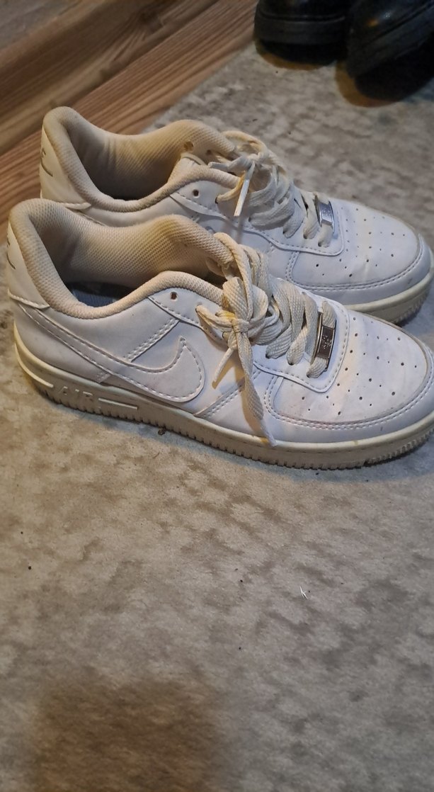 Nike spor beyaz ayakkabi - Görsel 3