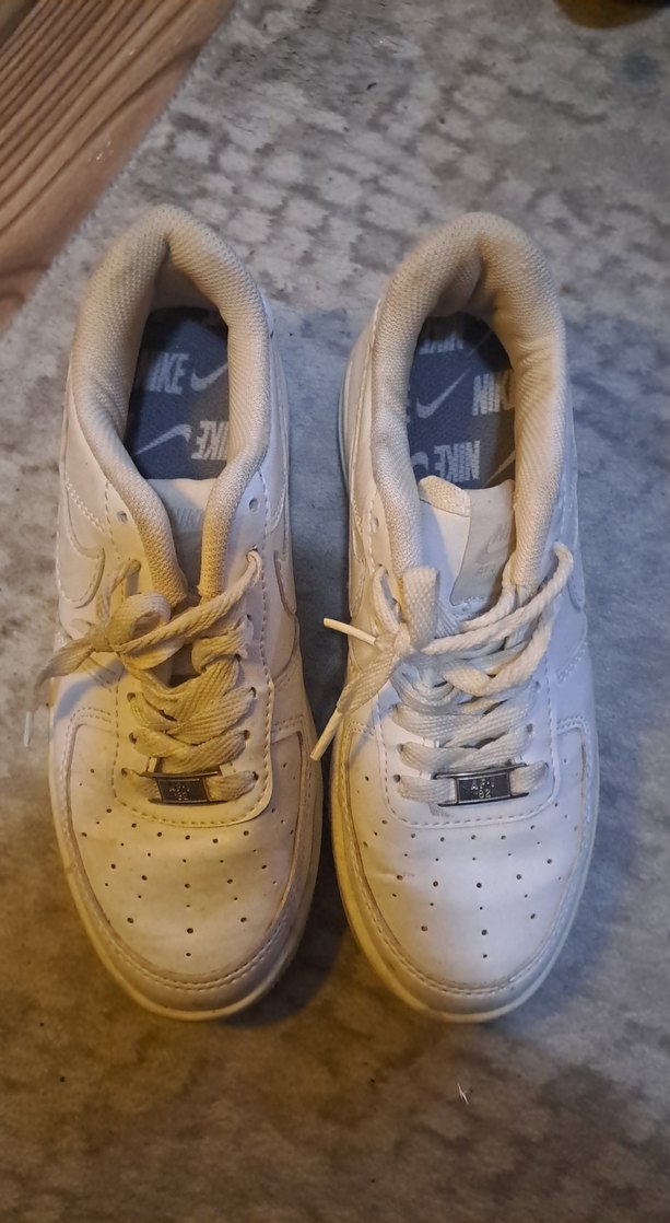 Nike spor beyaz ayakkabi - Görsel 2