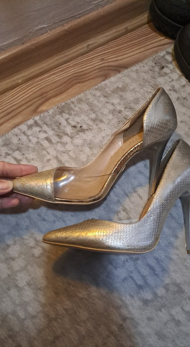 Altın Rengi Yılan Desenli Stiletto Topuklu Kadın Ayakkabı - Görsel 4