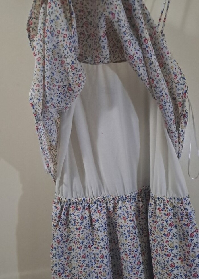 cicekli elbise - Görsel 3