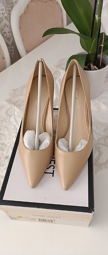 Nine West stiletto 