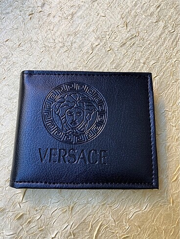 VERSACE