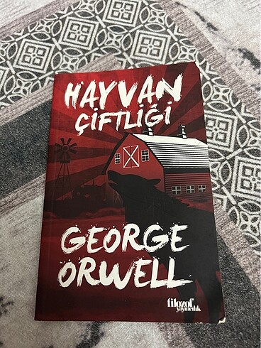 Feleğe Orwell hayvan çiftliği