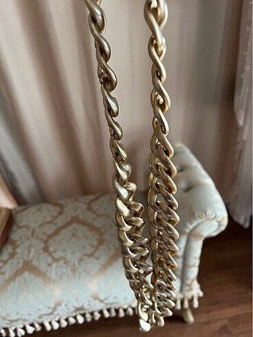 Tüzün Gold rengi kolye