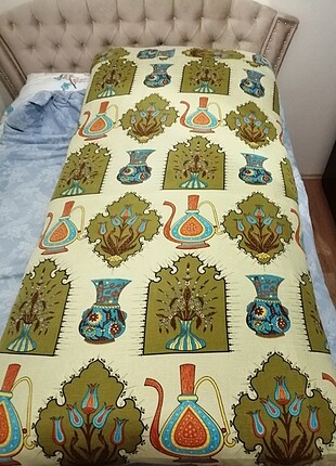 Yatak ( yün yer yatağı) 