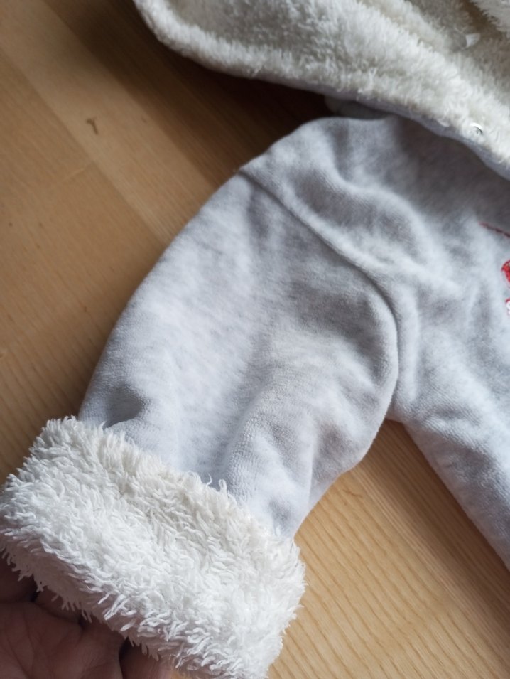 Kürk Detaylı Gri peluş mont - Görsel 3