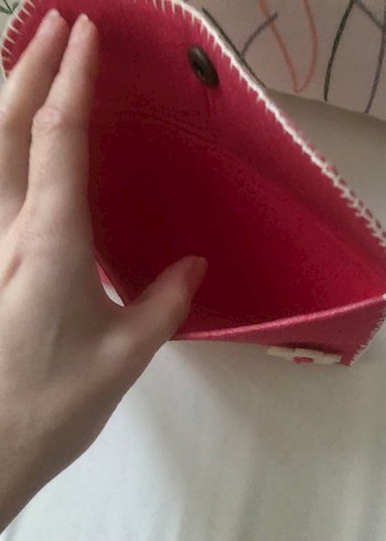 Düğmeli Kırmızı Nakışlı Kadın Cüzdanı - Görsel 3