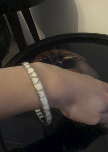 Desenli Tokalı Kadın Bilezik - Görsel 2