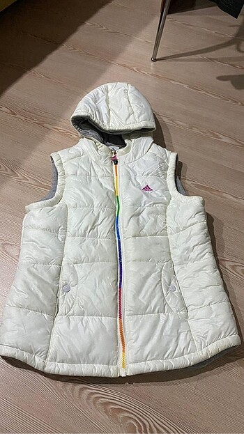 Adidas şişme yelek